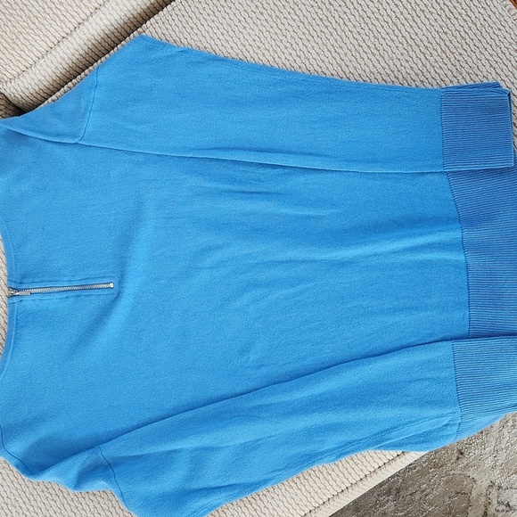 LOFT Vibrant Blue Knit Top, Medium - Picture 4 of 5